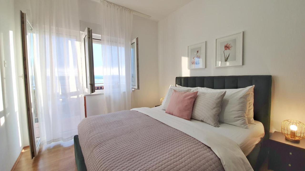 Seaview Apartment With Balcony And Terrace Barac Crikvenica Exterior foto